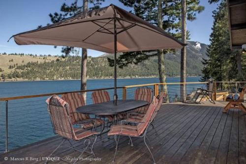 Joseph House | Lake House