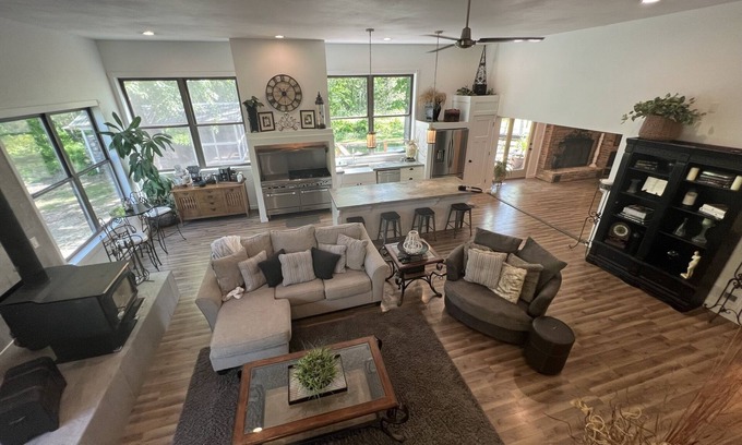 Ossipee House | Lake house with park like setting. Ultimate large home to entertain.