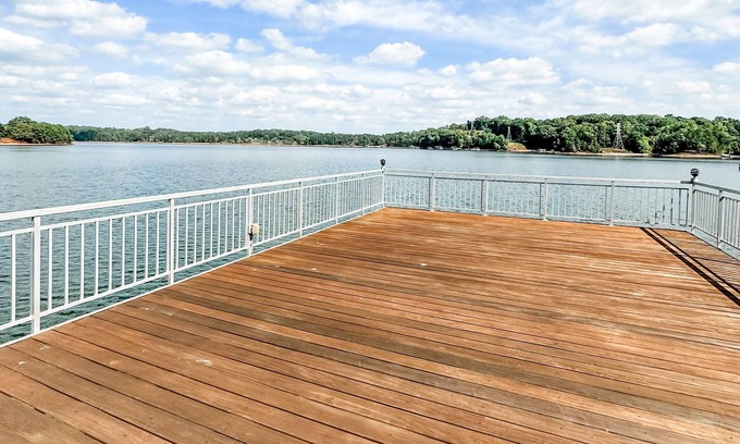 Gainesville House | Lake House with Stunning views & Boat dock access, easy walk to lake