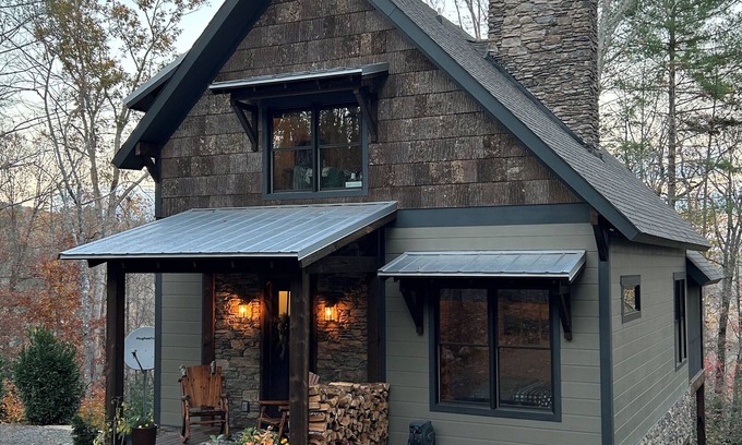 Nebo House | Lake James 2 bed/2 ba. Hike/Bike in out County & State Prk. Private River access