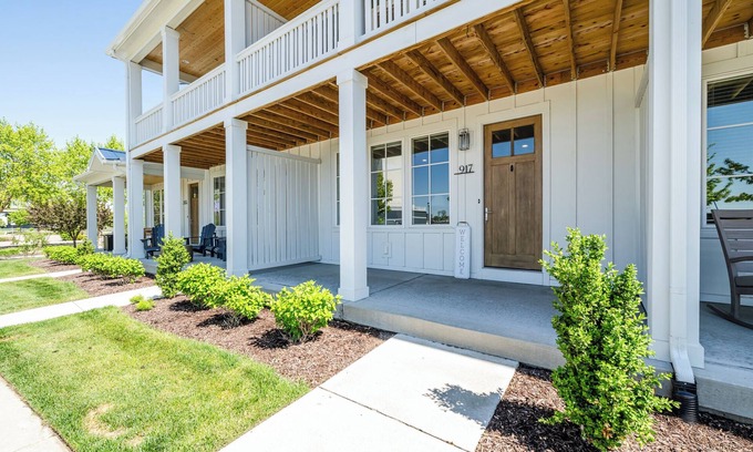 Benton Harbor House | Lake Michigan Retreat with pool in St. Joseph