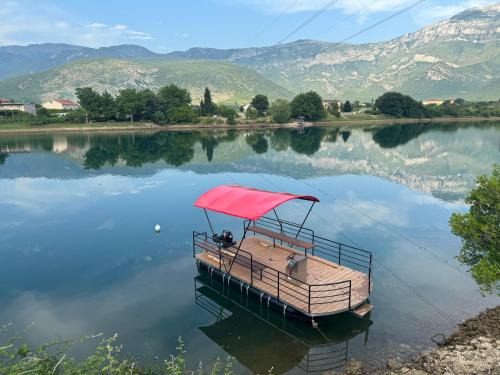 Mostar House | Lake Mostar