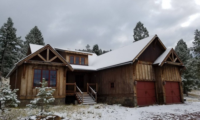 Georgetown House | LAKE or SKIING GETAWAY. Upstairs only 295/Night or Entire House 495/Night