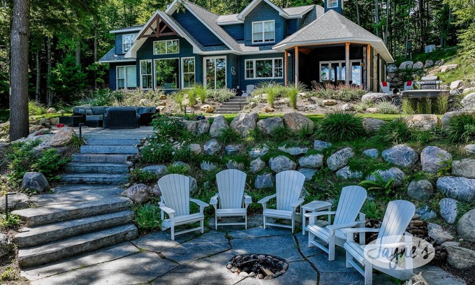 Muskoka Lakes Cottage | Lake Rosseau! New Build! 7 Bedrooms, 6 Bath!, Luxury Family Getaway!