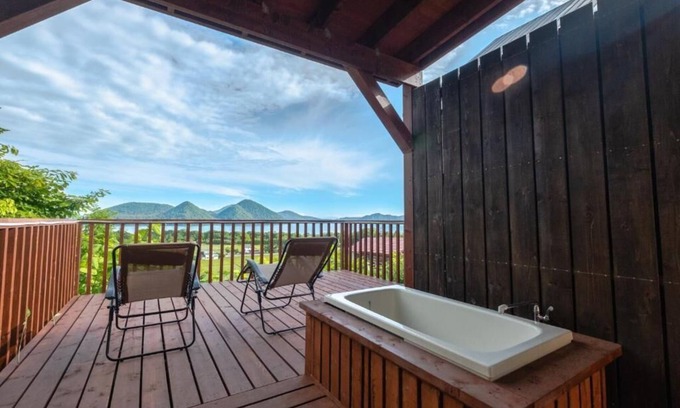 Toyako House | Lake Toya and Nakajima