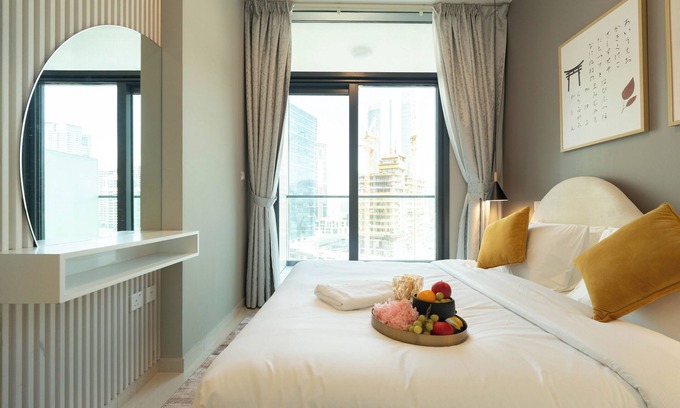 Downtown Dubai Apartment | Lake-View 1BR Retreat in Business Bay