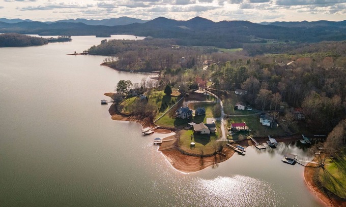 Hayesville House | Lake view and lakes access home on Lake Chatuge -mountain view -spacious home.