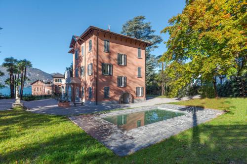 Lierna Apartment | Lake View Apartment with Pool, Garden and Parking