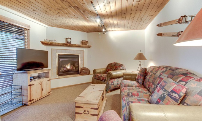Whitefish Condo | Lake-view condo with deck, pool, hot tub & close beach access - near skiing