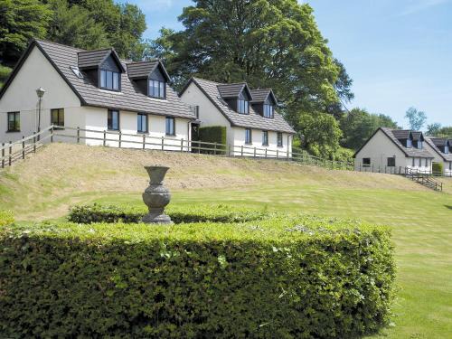 Liskeard House | Lake View Cottage - Cv7102