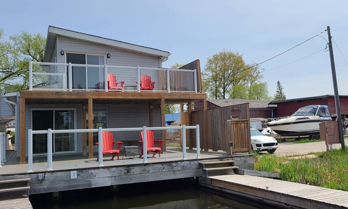 Keswick Cottage | Lake View Marina Cottages in Keswick