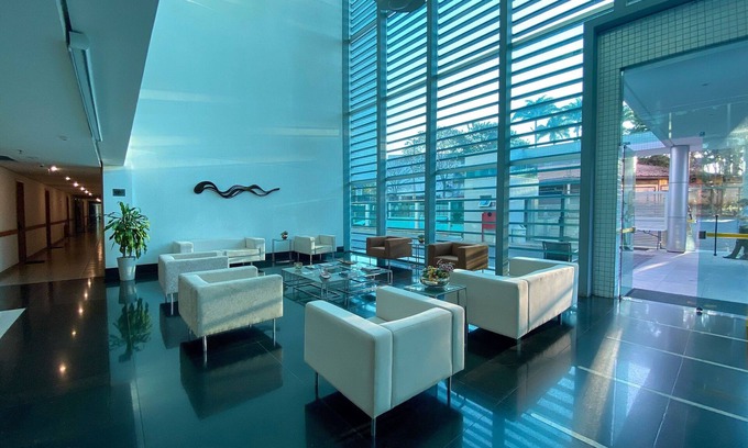 Brasilia Apartment | Lake View Resort - Lake Access