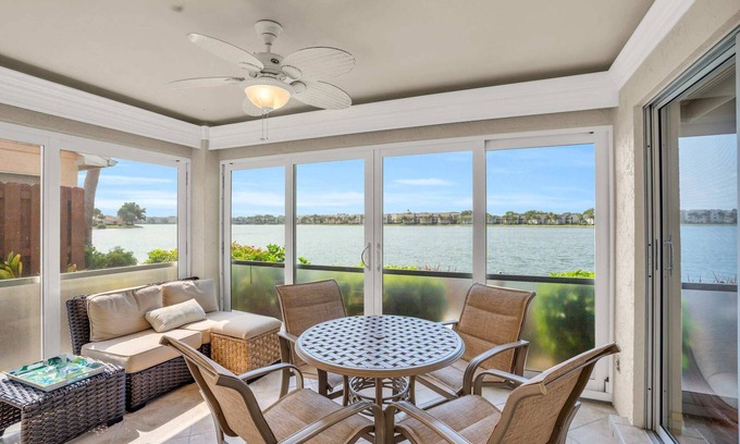 North Naples Villa | Lake View Villa with a 1 Car Garage, 2 Bedrooms in Lakeside of Naples, Fl