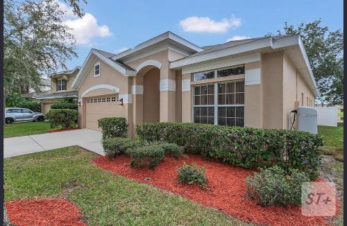 Orlando Other | Lake views Single family residence Built in 2004