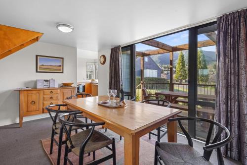 Hanmer Springs Ski Chalet | * LAKE VILLA 466 *