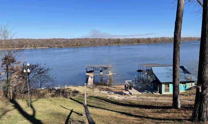 Tuscumbia House | Lakefront, beautiful views of Pickwick Lake, big pier for fishing and docking