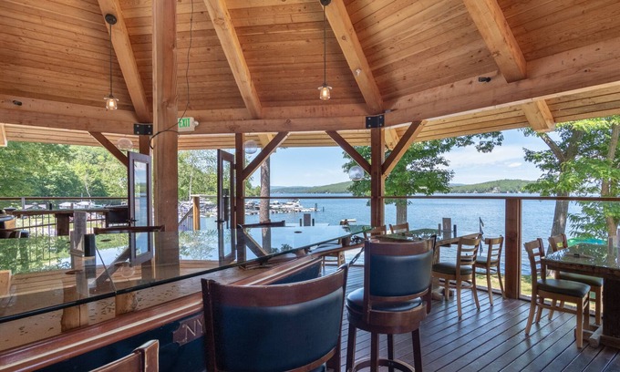 Weirs Beach House | π Lakefront Bliss Awaits β Your Ultimate Getaway! π‘πβ°οΈ