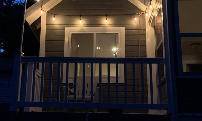 Edgerton Cottage | Lakefront Cabin: Many options for entertainment or relaxation