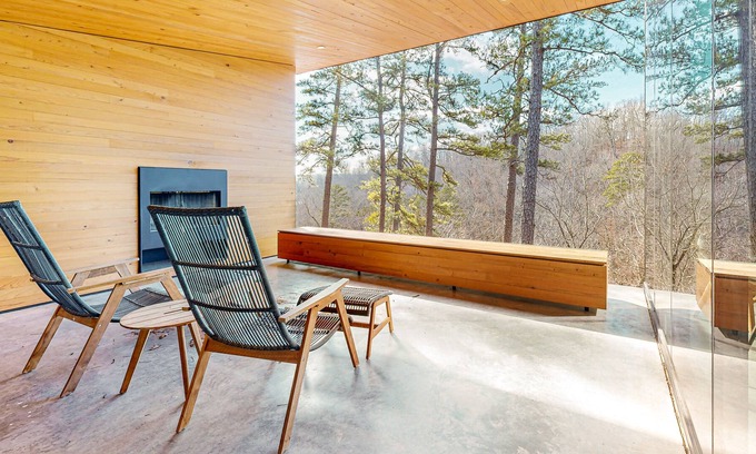Rogers Cabin | Lakefront cabin with water access, washer/dryer, central AC & fireplace