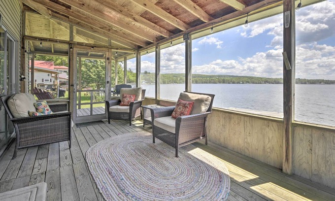 Franklin Cottage | Lakefront Cottage: Boat Dock & Screened Deck!