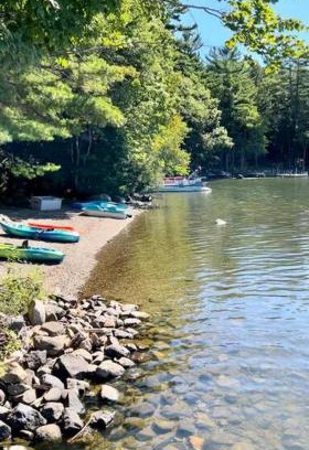 Holden House | Lakefront Cottage on Brewer Lake