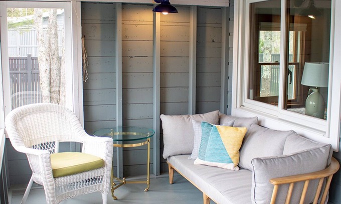 Bremen Cottage | Lakefront Cottage: Relax, Kayak and Swim