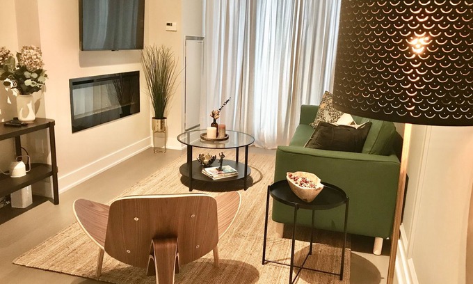 Humber Bay Shores Condo | Lakefront Elegant Condo