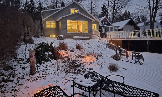 Findley Lake House | Lakefront Four Seasons Home ~ Magnificent Views > Swim.Ski.Golf.Hike .RELAX.!
