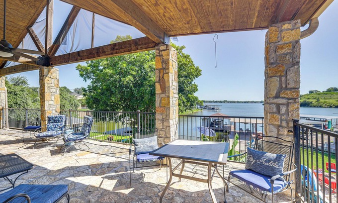 Granbury House | Lakefront Granbury Home w/Dock, Decks & Hot Tub!