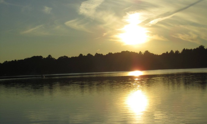 Wild Rose House | Lakefront home-large beach & yard, clean water-RELAX & build memories- sleeps 12