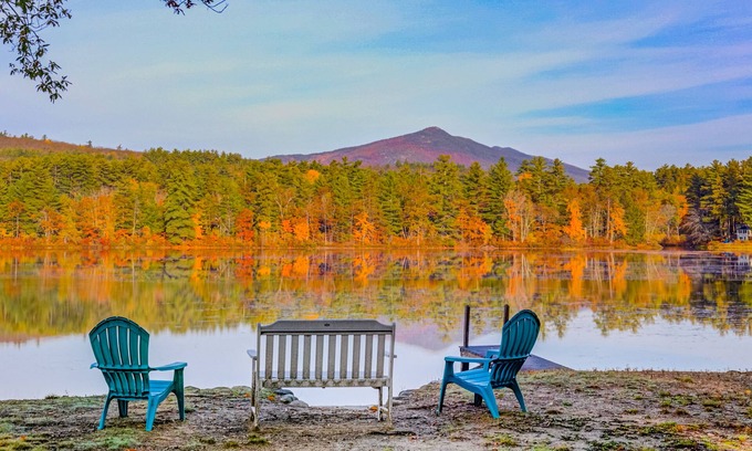 Conway House | Lakefront home with private beach & dock - close to skiing
