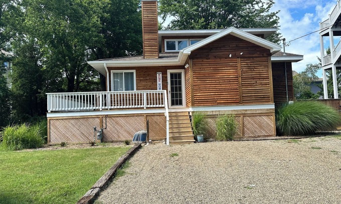 Miami Park House | Lakefront Home with Beach Access; Pet Friendly