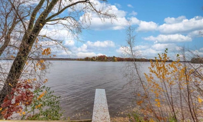 Lake Wissota House | π₯ Lakefront House Sat Night Open Dock & Firepit