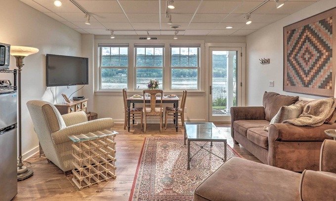 Dundee Apartment | Lakefront Keuka Lake Apt w/Seasonal Dock Access!