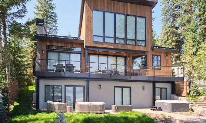 McCall House | Lakefront Mtn Modern - on Payette Lake, amazing views, private beach, dock, game room