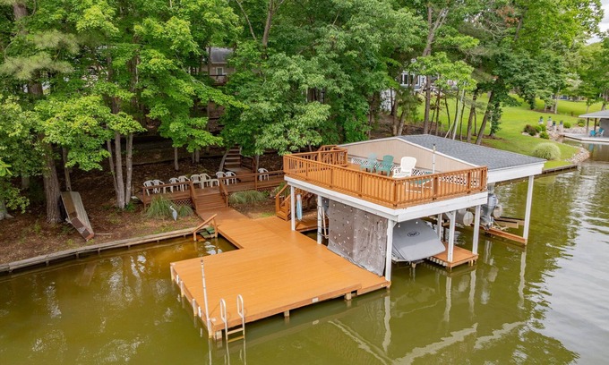 Moratuck Manor House | Lakefront, Pet Friendly, Dock, Fireplace, Kayak, Cornhole, Grill