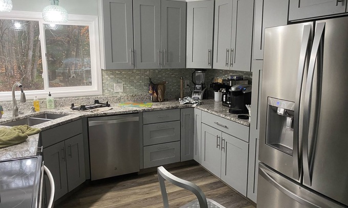 Gray House | Lakefront property on little Sebago lake