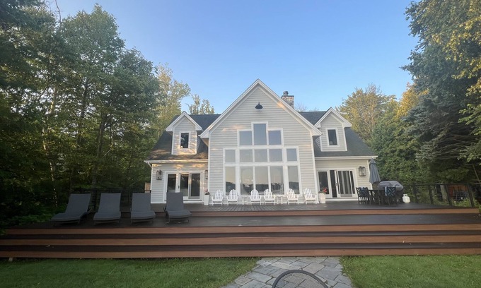 Empire House | Lakefront Retreat on Glen Lake with Sandy Beach and 200ft dock
