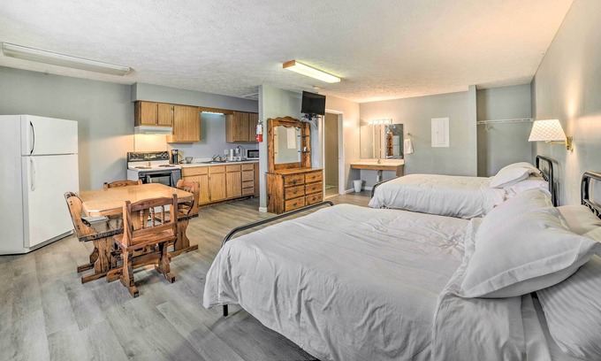Cadiz Apartment | Lakefront Studio w/ A/C, Near National Forest