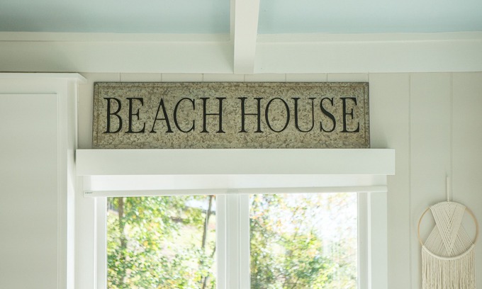 Columbus Cottage | Lakehouse, cozy, beautiful view of Lake Oliver, quiet and peaceful.