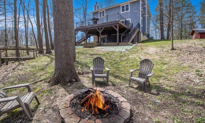 South Gull Lake House | Lakehouse Family & Friends Retreat
