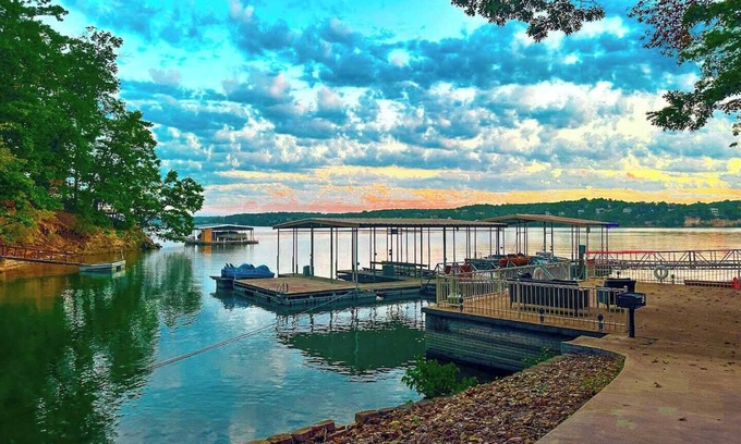 Sunrise Beach House | Lakehouse w/Pools I Hottub I Dock I Sauna I Playground