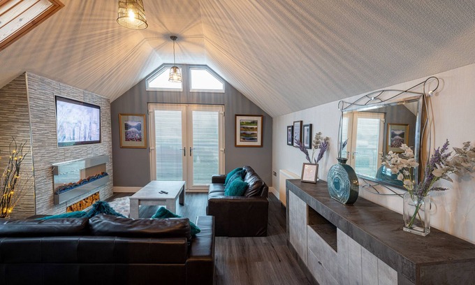 South Lakeland Leisure Village Cottage | Lakeland Lodge
