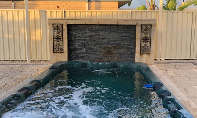 Lakelands House | Lakeland's Get Away Home