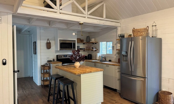 Woodsville Cabin | Lakes, Lifts, Leaves & Leisure; Haverhill New Hampshire