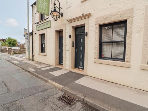 Carnforth Apartment | Lakes View Apartment 2