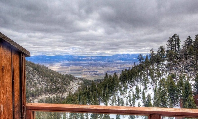Tahoe Village Condo | Lakescape 3 Bedroom Condo by RedAwning