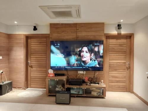 Dhaka Apartment | Lakeshore Enclave - BANANI