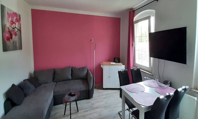 Burgk Apartment | Lakeside Comfort with Garden
