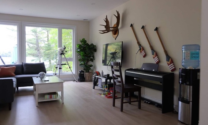 Seguin House | Lakeside Family Retreat | Game Room, Basketball, Kayaks, Private Beach, & More!